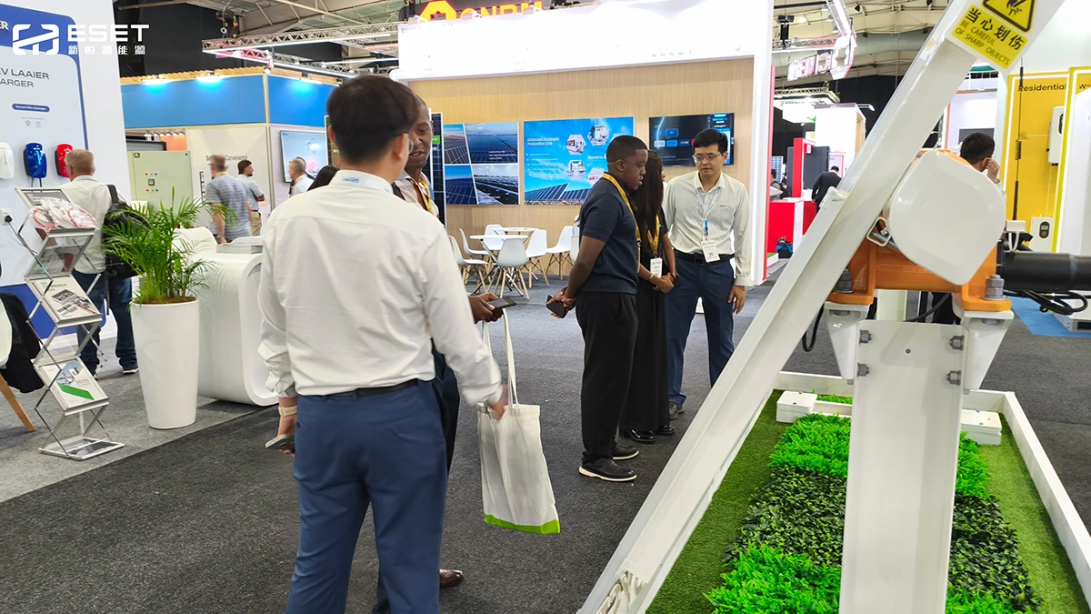 光耀南非|新恒源能源亮相2026 Solar & Storage Live Africa